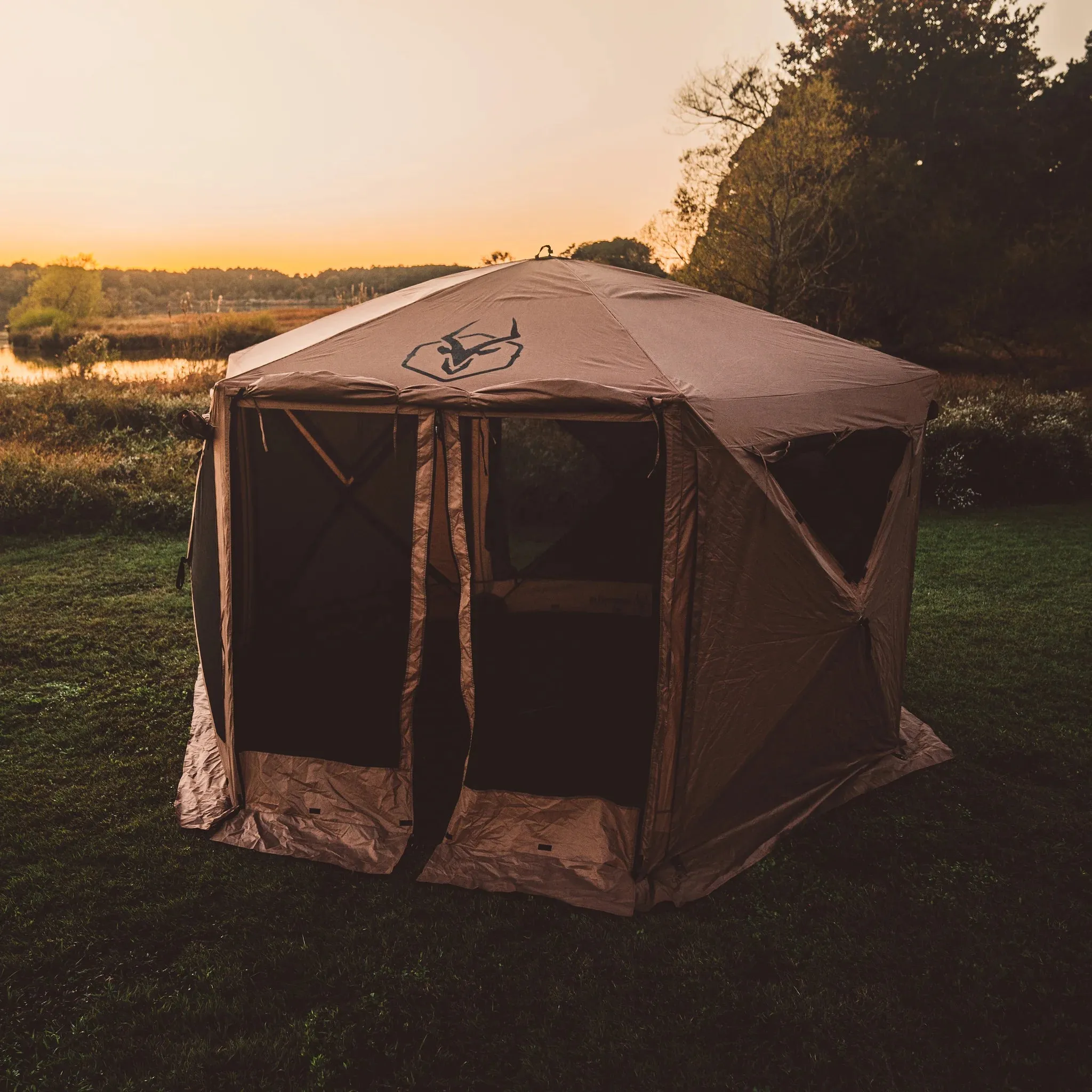 Gazelle Tents G6 Deluxe 6-Sided Portable Gazebo