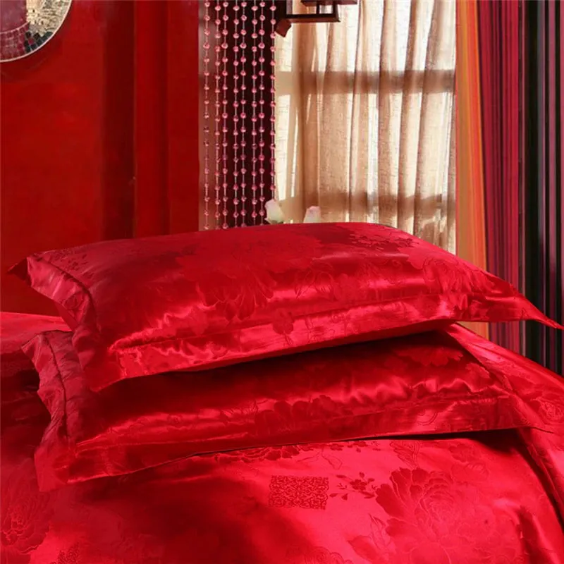 Luxury Palace Red  Duvet Bedding Set & Pillowcases