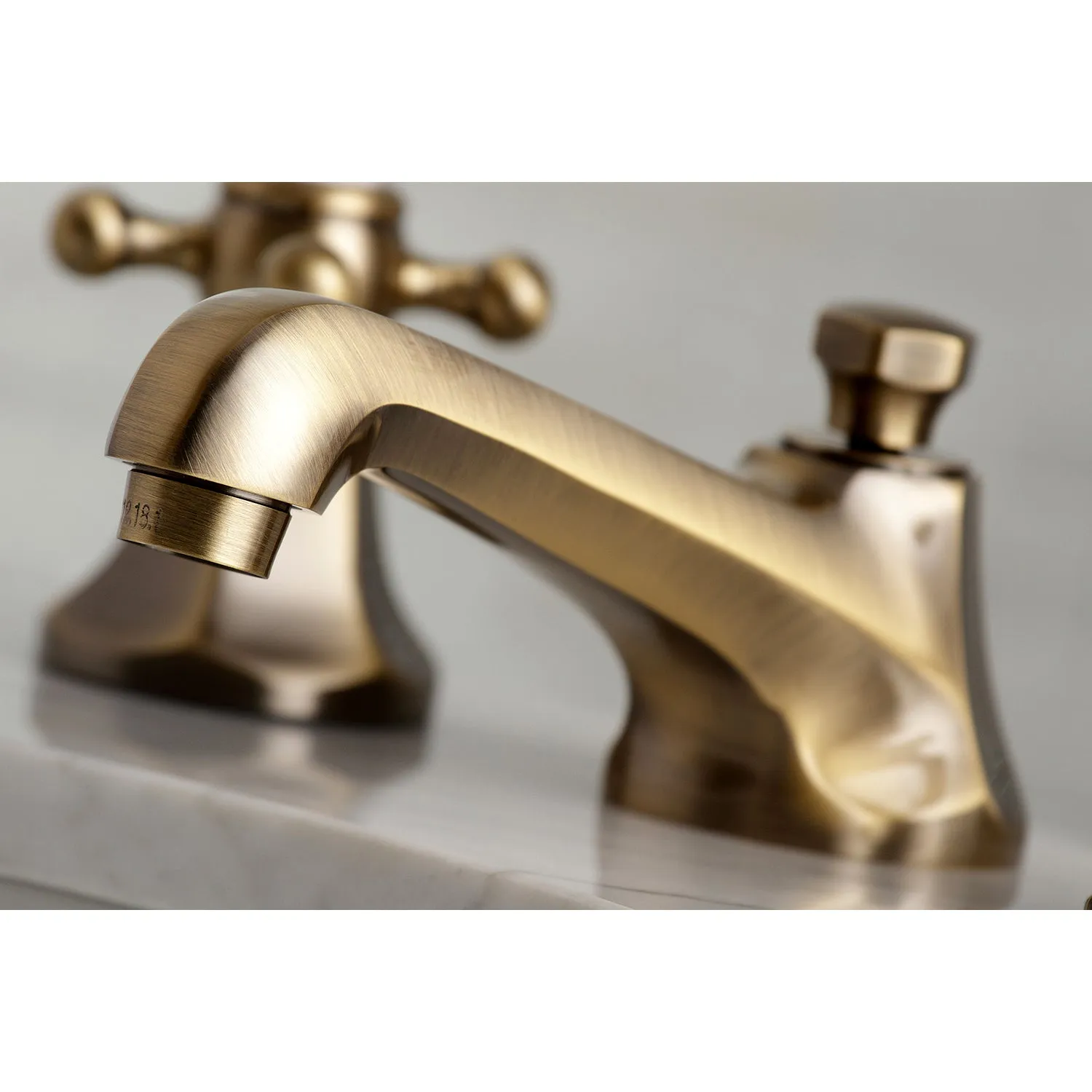 Metropolitan 8" Widespread Bathroom Faucet With Brass Pop-Up