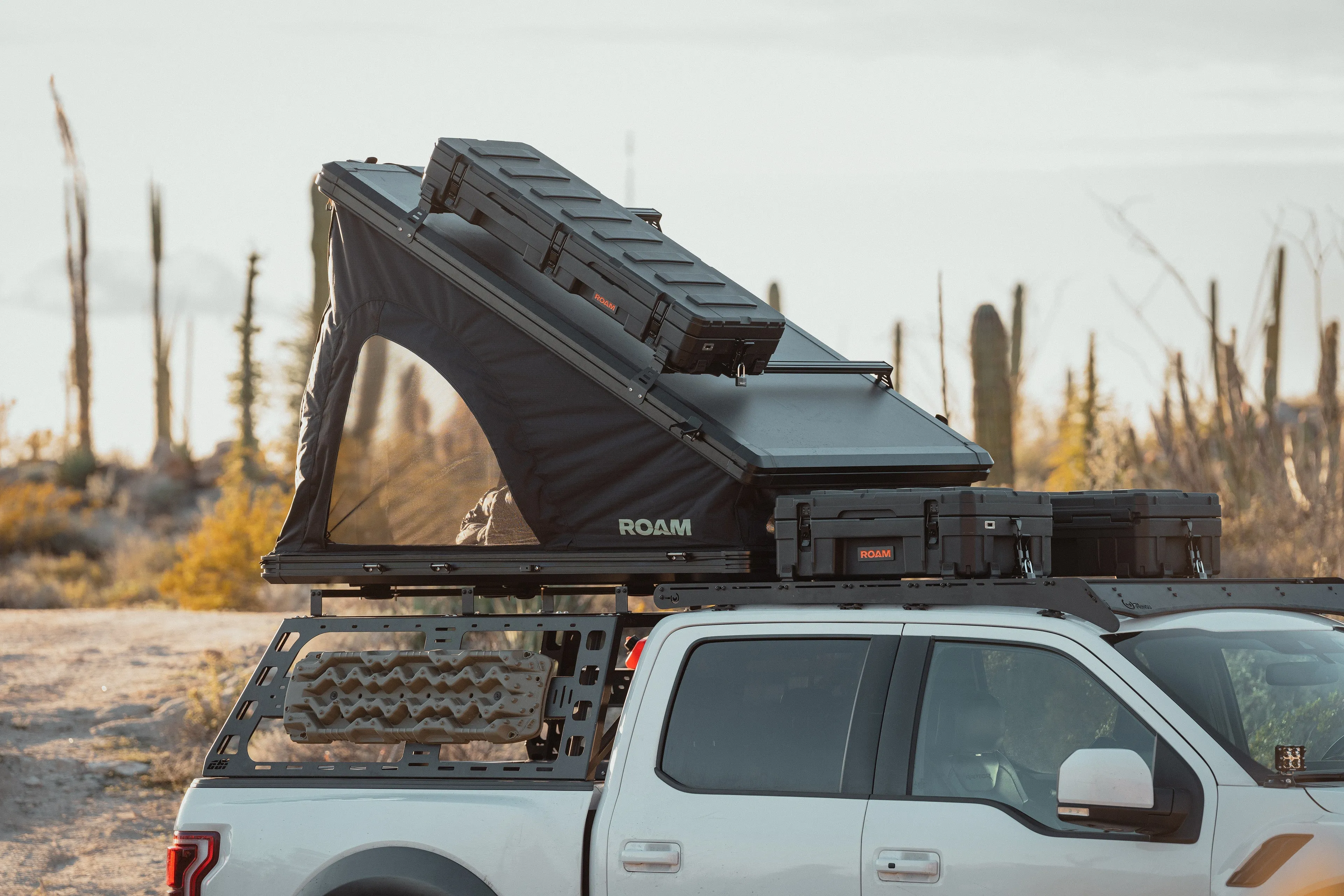 Roam Adventure Co Desperado Hardshell Rooftop Tent