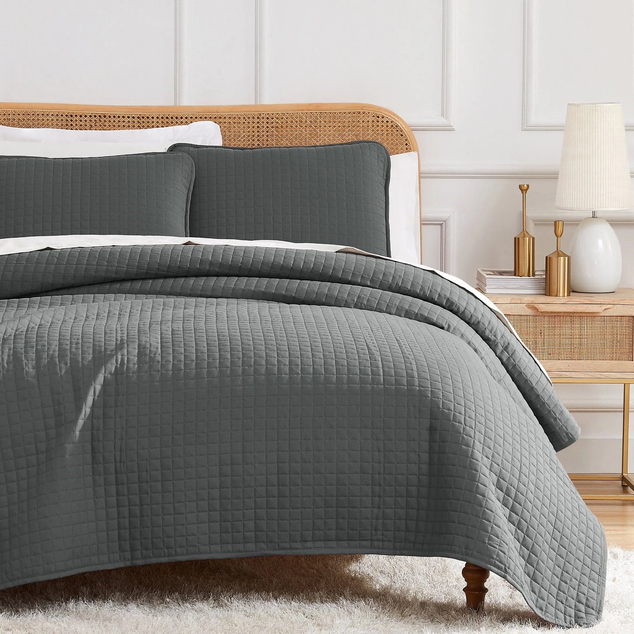 Vilano Oversized Quilt Set