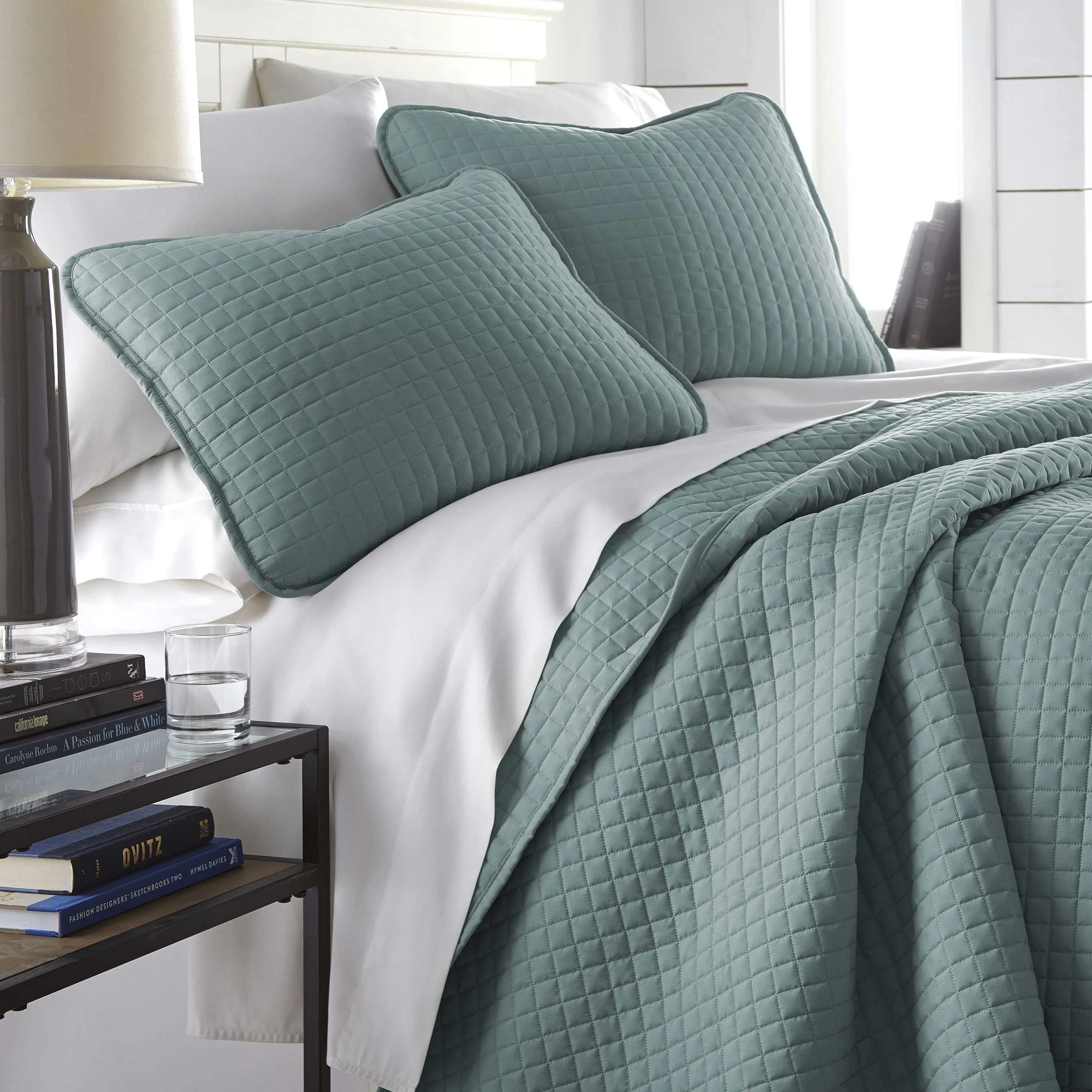 Vilano Oversized Quilt Set